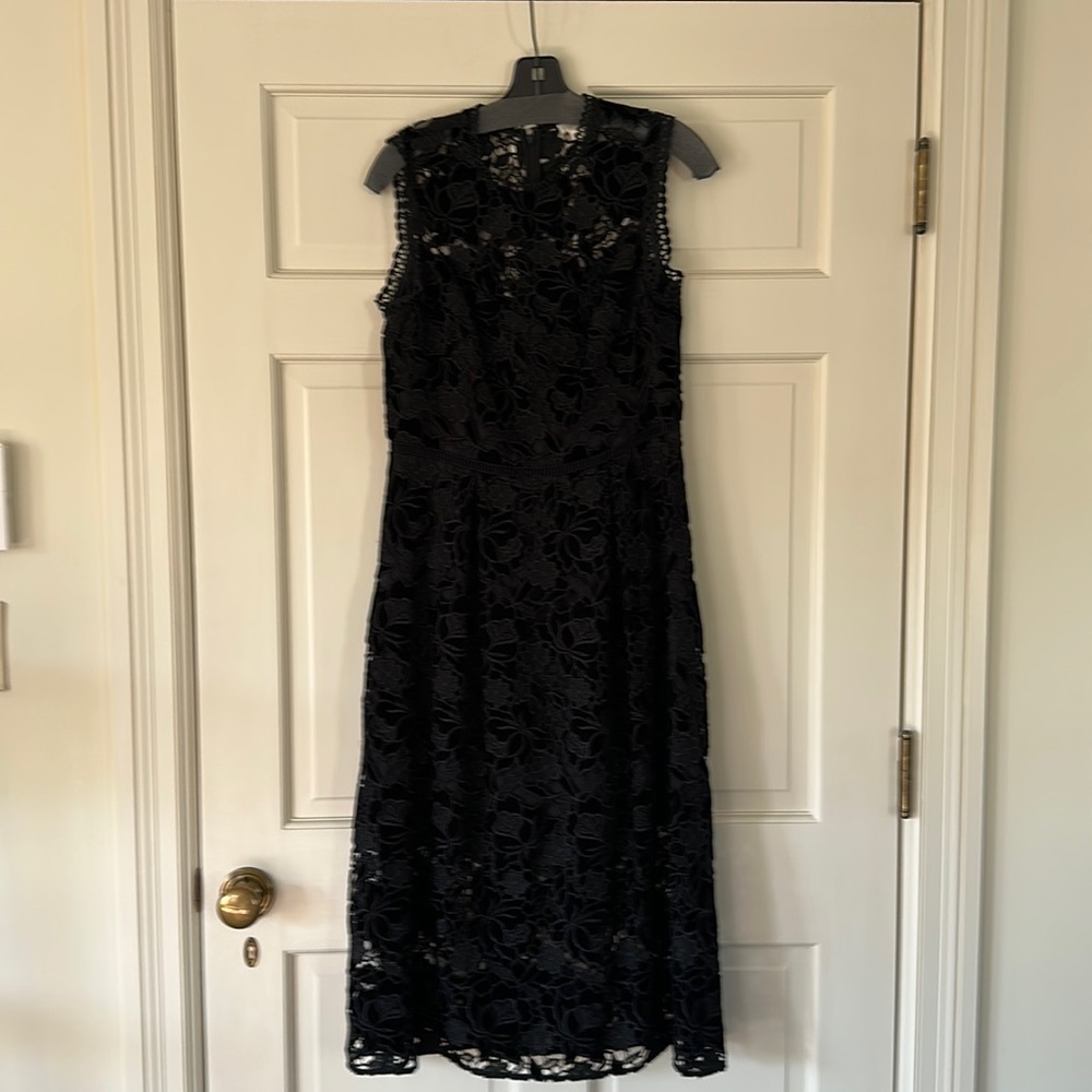 Shoshanna black velvet floral tea length cocktail dress, size 8